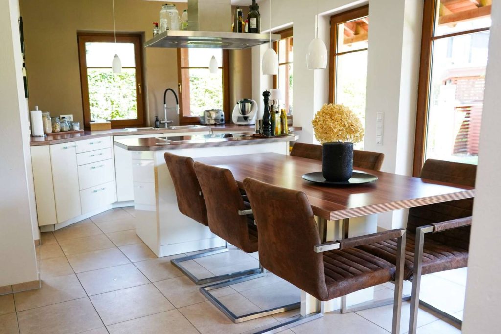 Bild 5 zu Exklusives Architektenhaus in beliebter Lage am Möhnesee